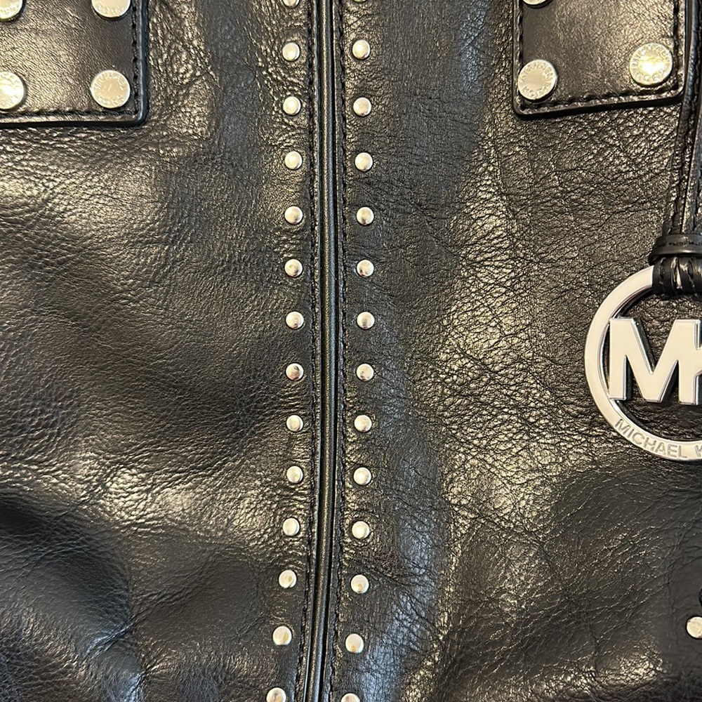 Michael Kors studded bag - Picture 9 of 9